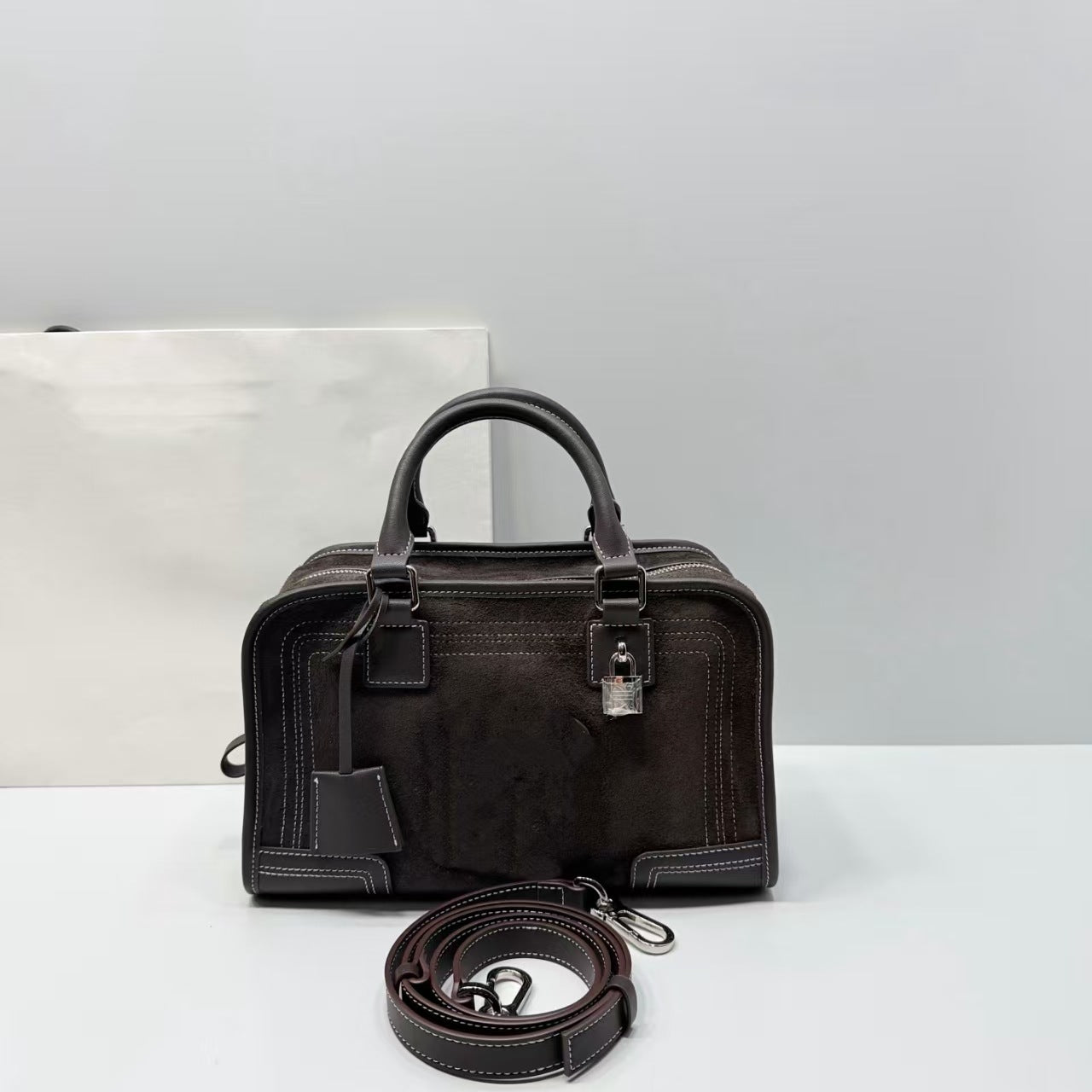Women's Luo Retro Large Capacity Versatile Korean Men's Handbags