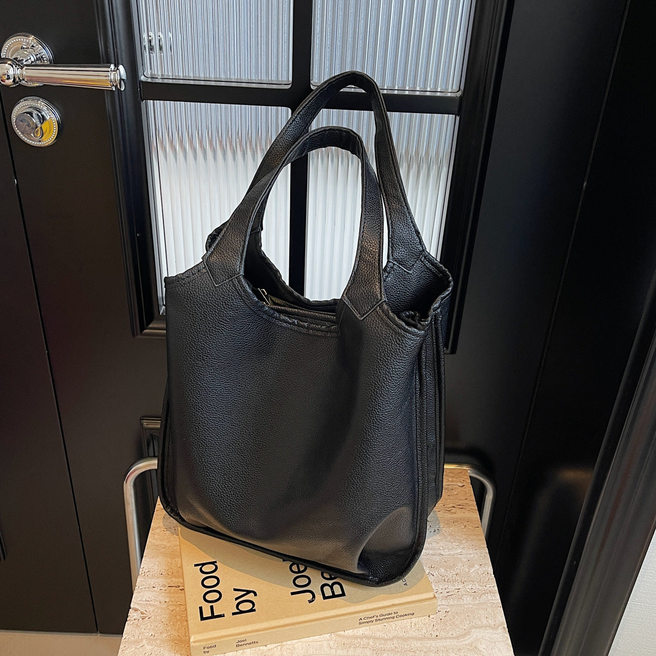 Pure Color Fashion Niche Food Basket Women's Messenger Bag