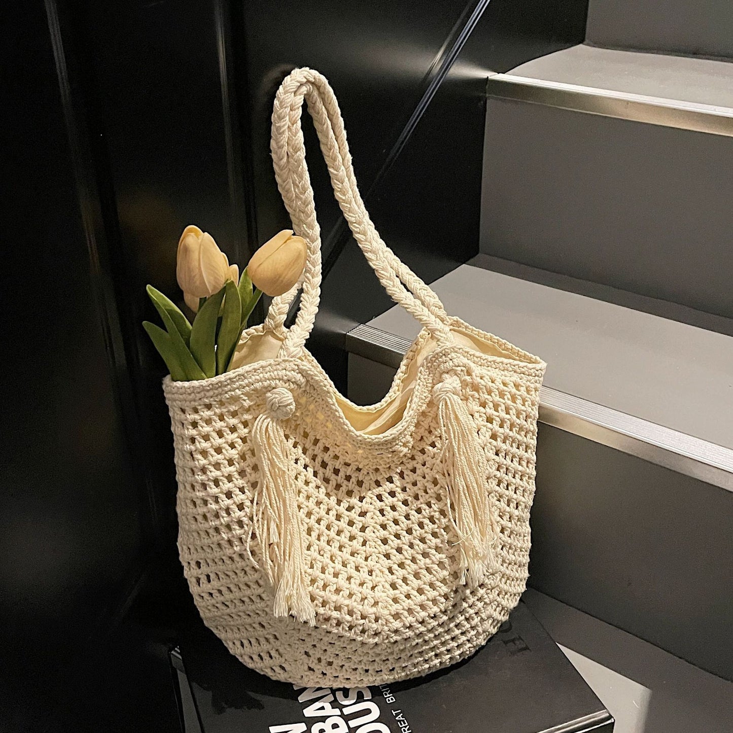 Women's Capacity Cotton Thread Weaving Hollow Beach Mori Style Idle Straw Tote Bag