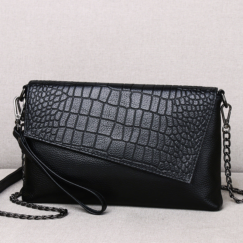 Women's Pattern Genuine Leather Fashionable Large Capacity Chain Women's Clutch