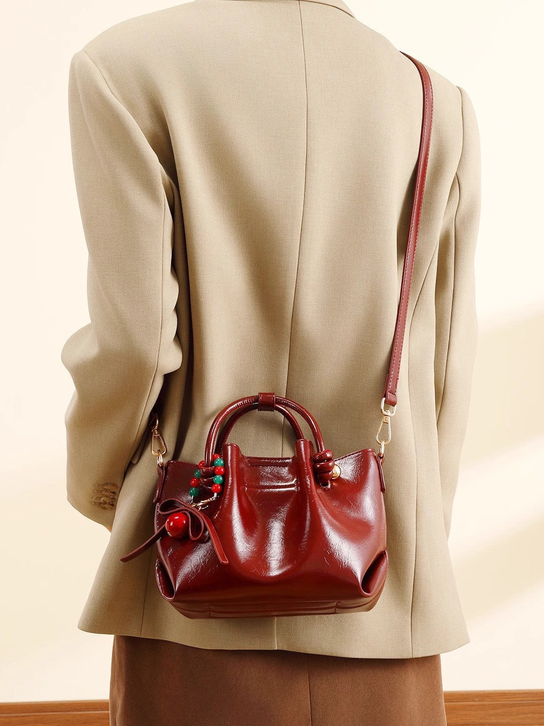 Oil Wax Leather Golden Balls Decorative Light Luxury Hand Female Women's Handbag