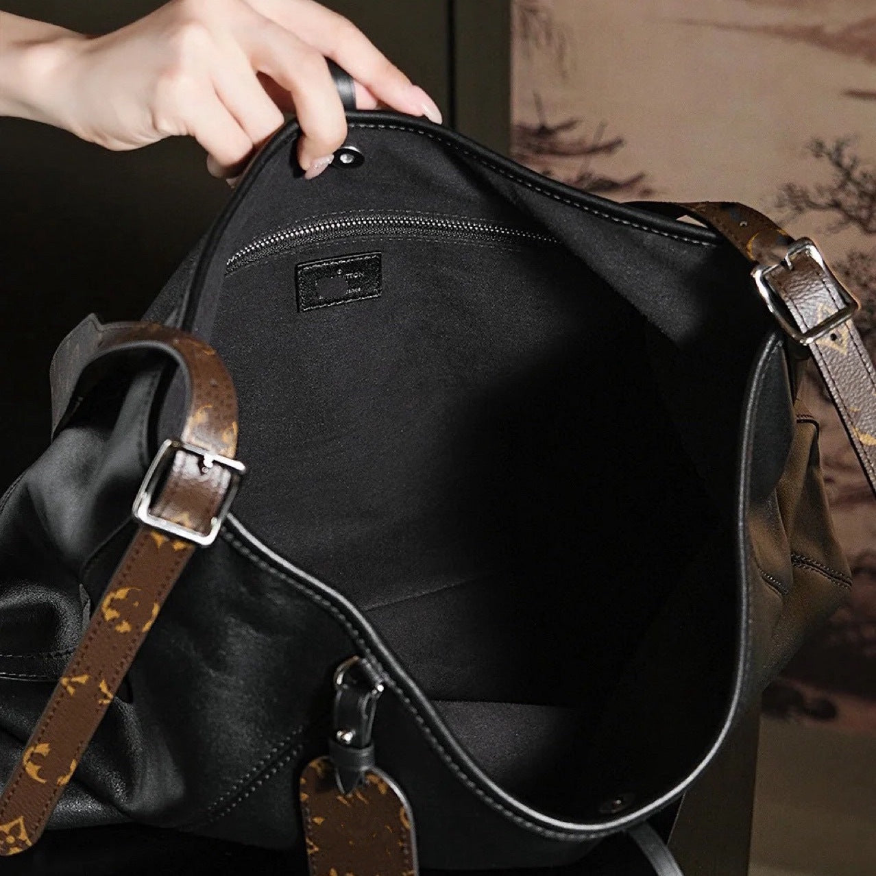 Women's Large Capacity Fashion Underarm Black Warrior Bags