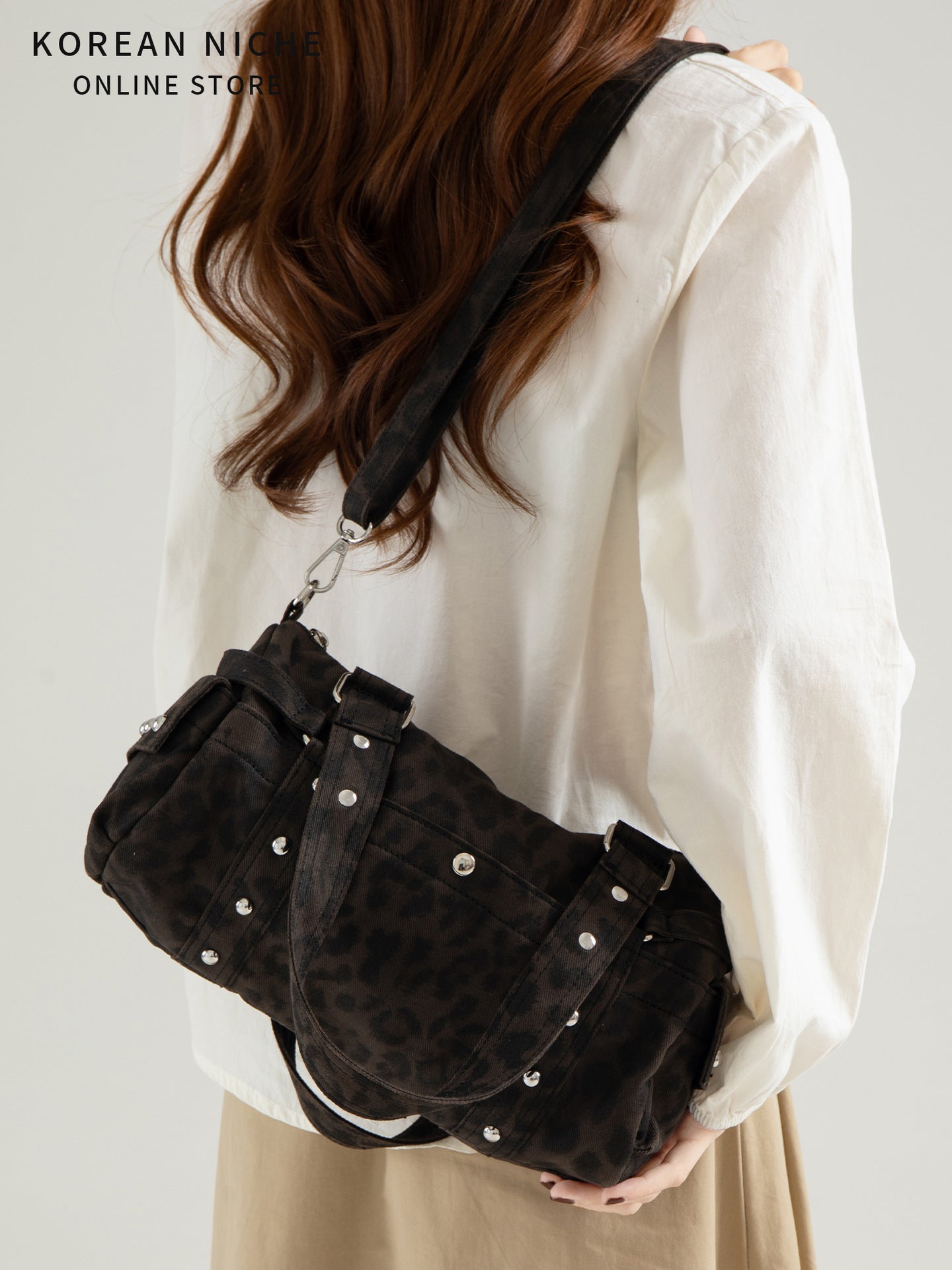 Design Nylon Leopard Print Pillow Large Capacity Women's Shoulder Bag