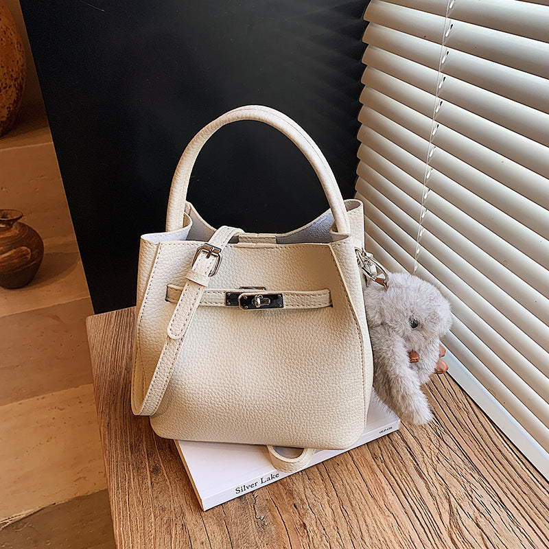 Versatile Women's Simple Carrying Winter Good-looking Women's Messenger Bag