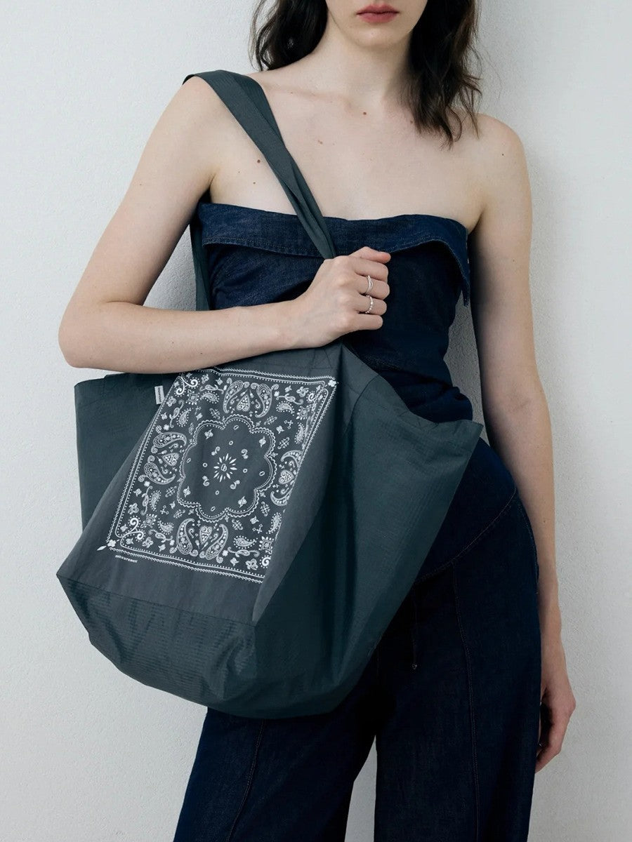 Women's Cashew Flower Embroidered Shopping Canvas Cabs Nylon Foldable Shoulder Bags