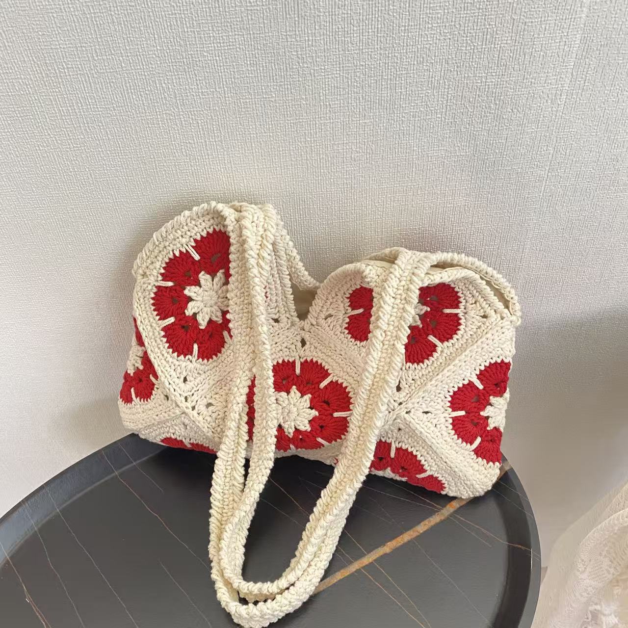 Hand-woven Vacation Style Stitching Flower Crochet Vintage Underarm Women's Handbag