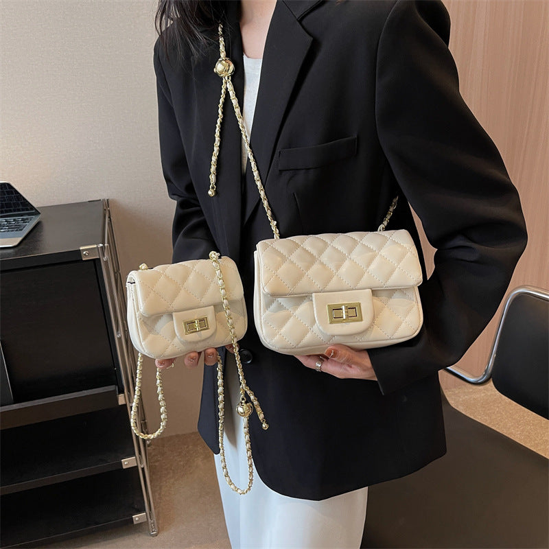 Women's Rhombus Embroidery Thread Pouch Summer Trendy Fashion Small Square Bag
