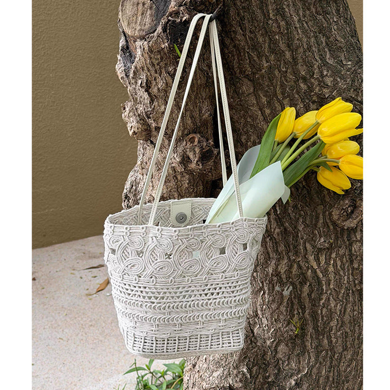 Loose Feeling One Hollow Crocheted Woven Female Summer Seaside Vacation Shoulder Bags