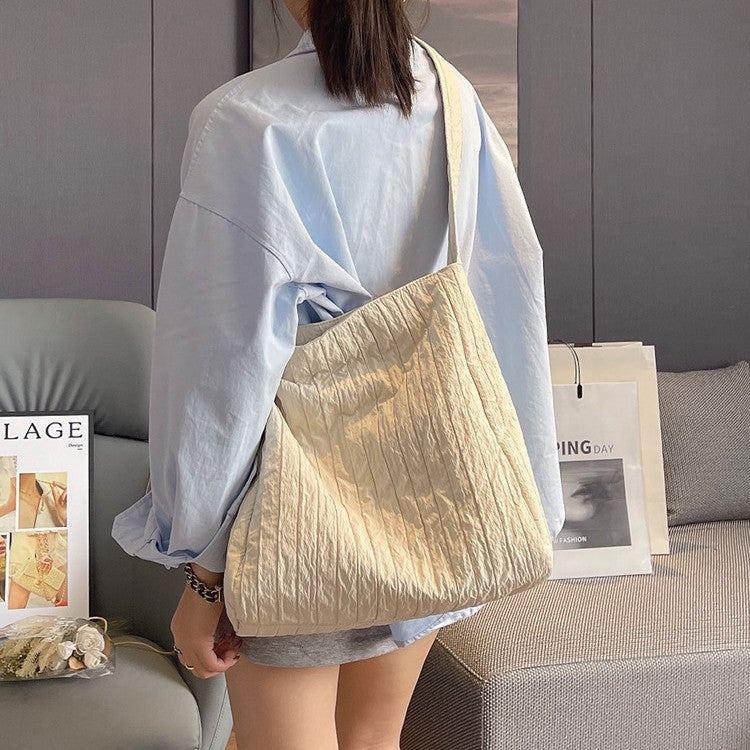 Women's Style Large Capacity Pleated Texture Mother Bags