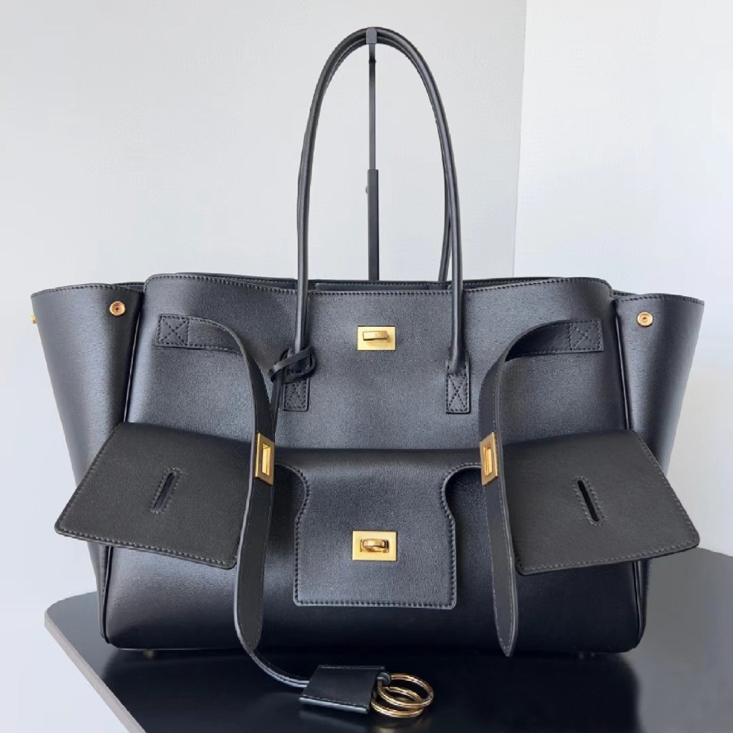 Paris Big Wings Large Capacity Fashion Women's Handbag