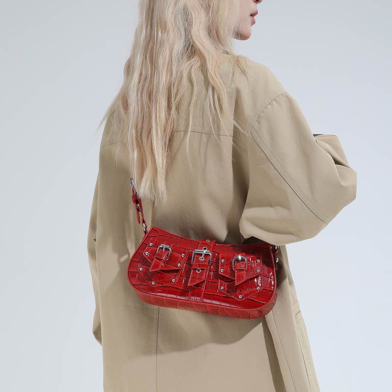 Fashionable Commuter Portable Underarm Female Niche Bags