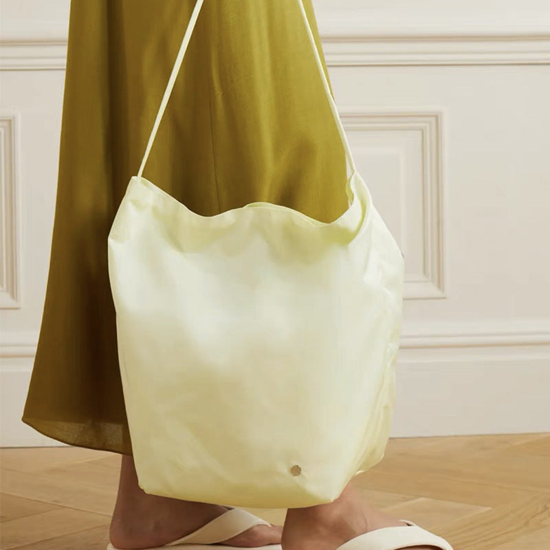Women's Spring Waterproof Nylon Round Large Capacity Women's Shoulder Bag