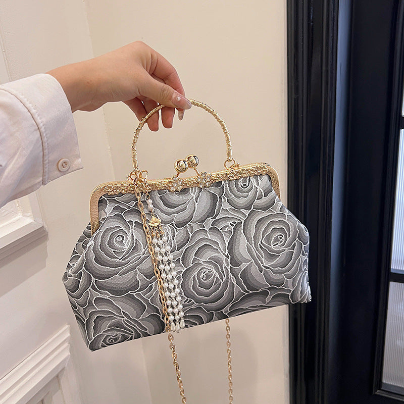 Women's Button Shell Leisure Chain Embroidered Flower Bags
