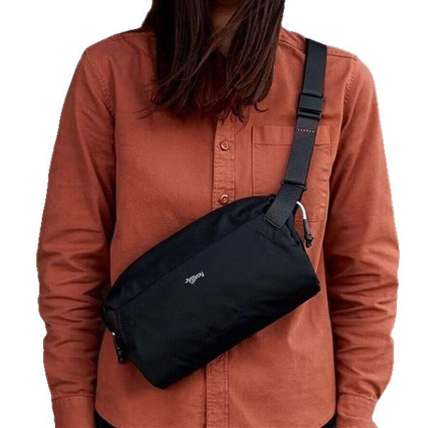 Creative Glamorous Lightweight Unisex Commuter Waterproof Sports Satchel, Hanging Bag