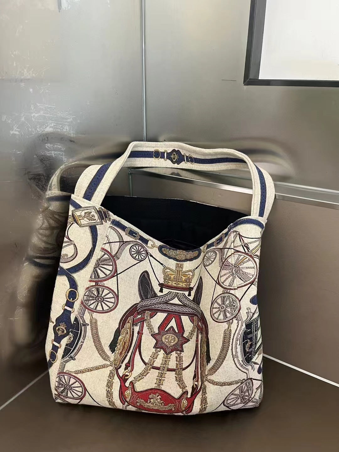 Women's Design Totem Large Capacity Cotton Linen Women's Shoulder Bag