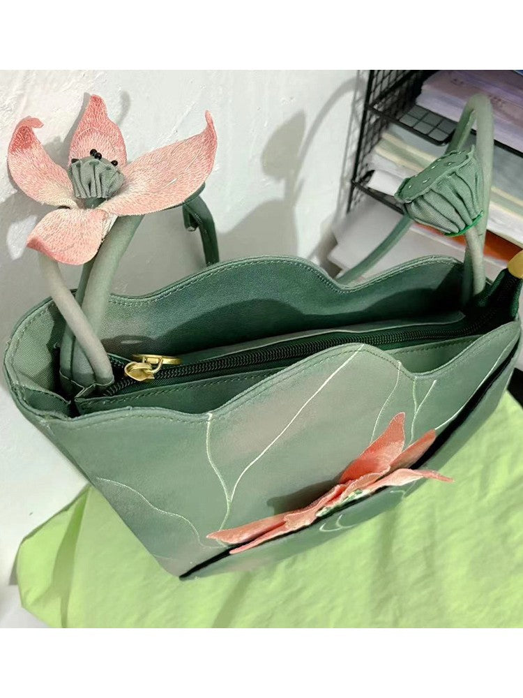 Lotus Chinese Style Handmade Embroidery Artistic Cheongsam Elegant Portable Women's Shoulder Bag