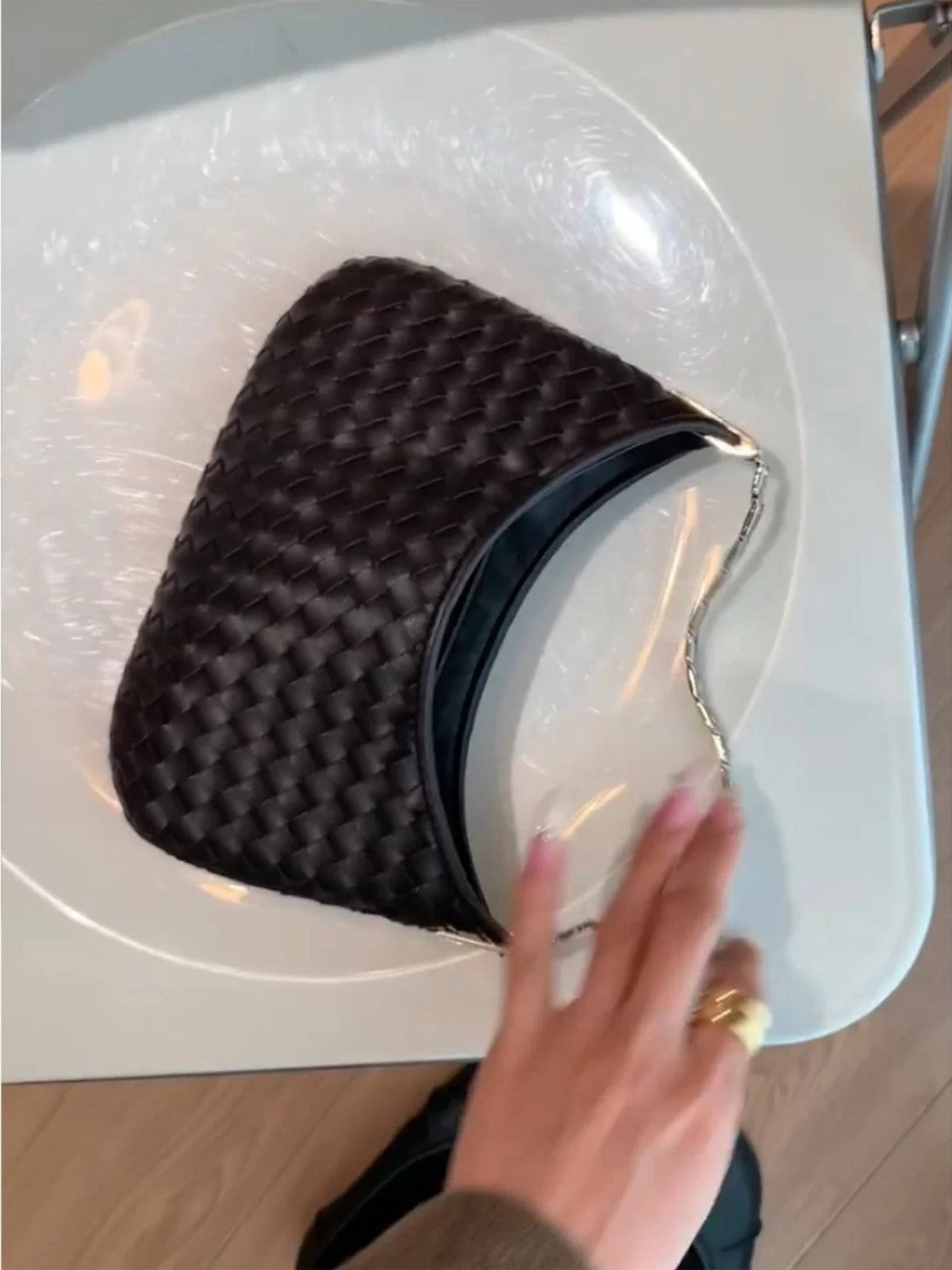 Women's High-grade Light Luxury Minority Woven Elegant Small Square Bag
