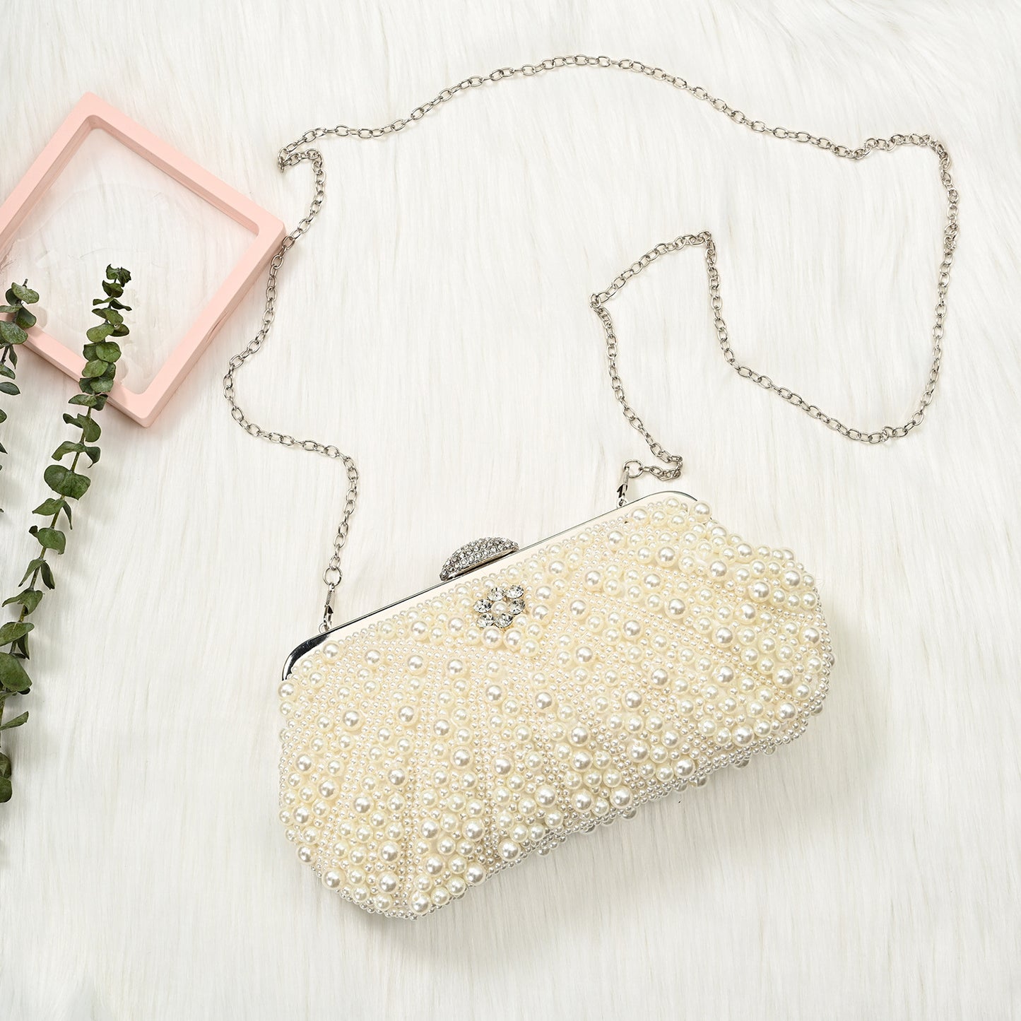 Women's Retro Elegant Pearl Clutch Banquet Commuting Fashion Dinner Bag