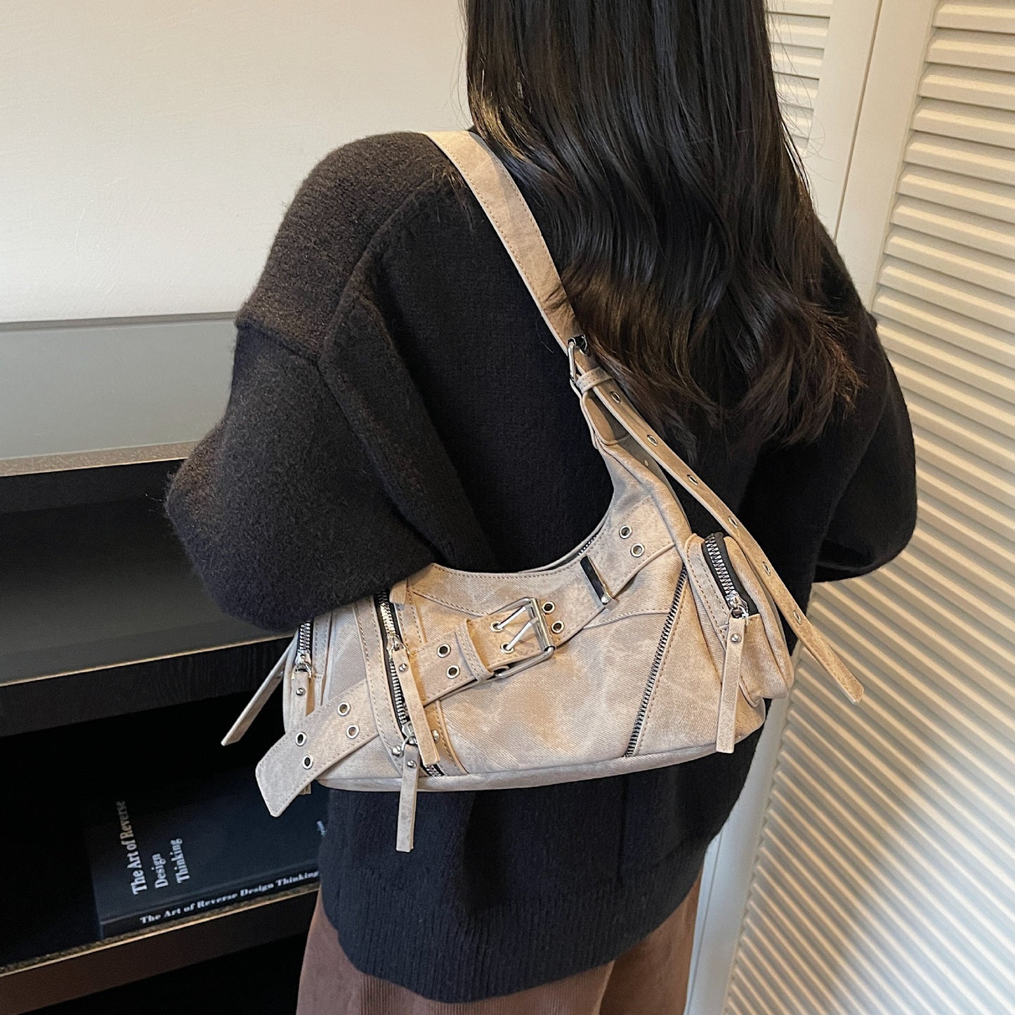 Women's Retro Trendy Underarm Niche Motorcycle Versatile Bags
