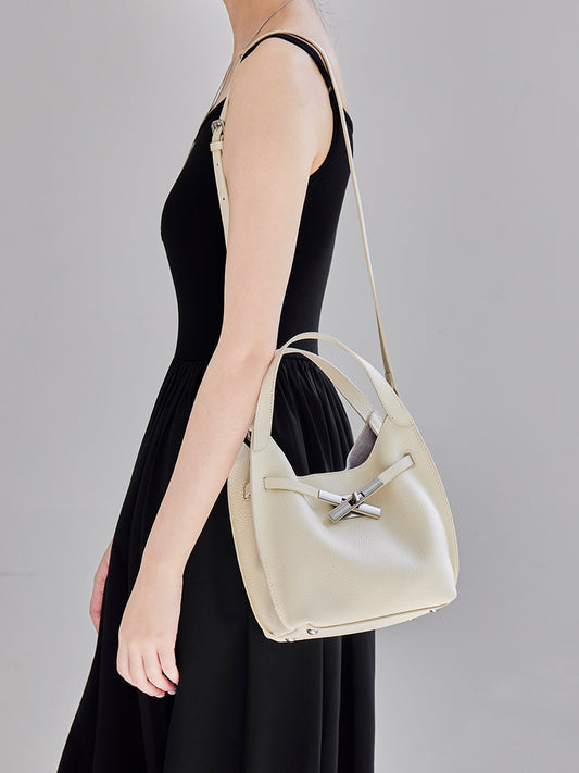 Women's Leather Pattern Cowhide Vegetable Basket Underarm Commuting Bags