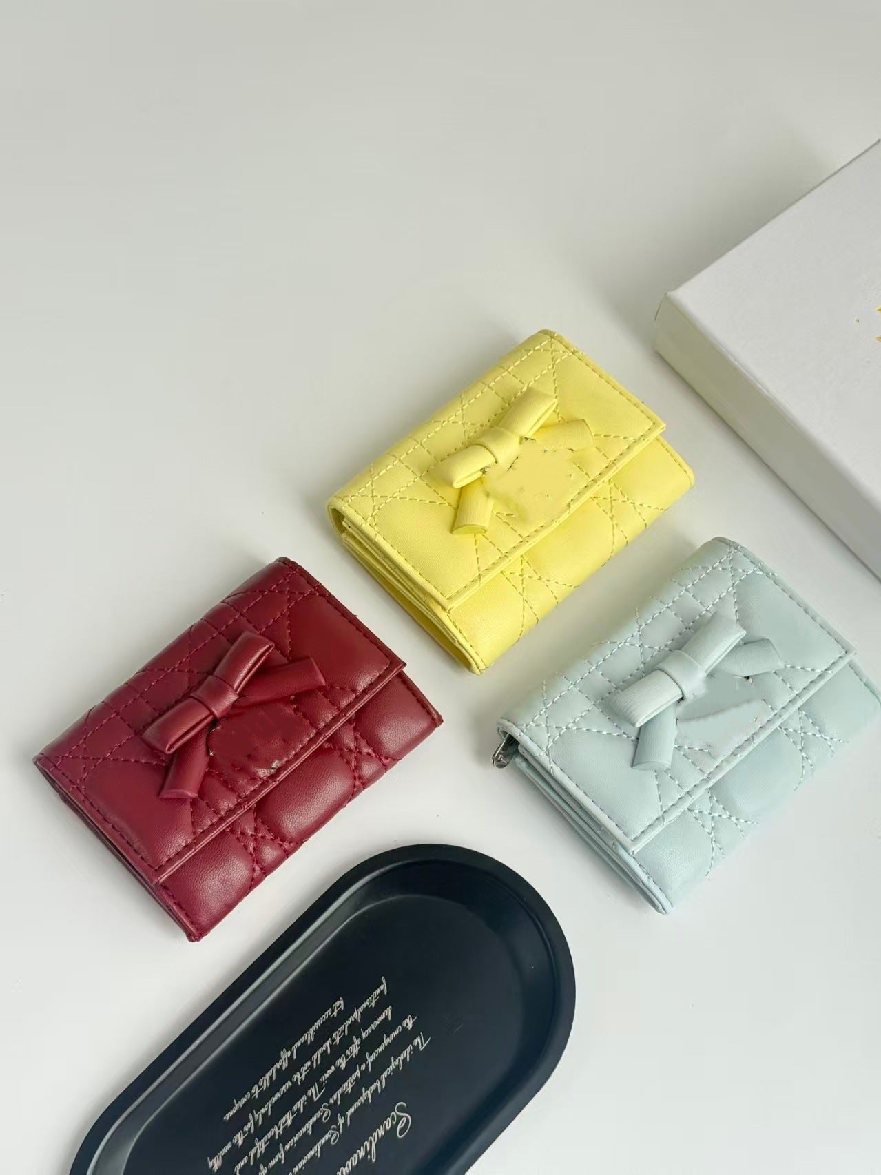 Women's Genuine Leather Bow Color Contrast Short Two Ladies Wallet
