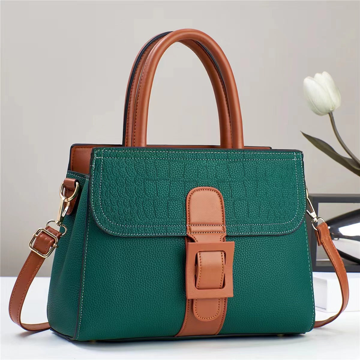 Stylish Women's High-grade Large Capacity Big Bags
