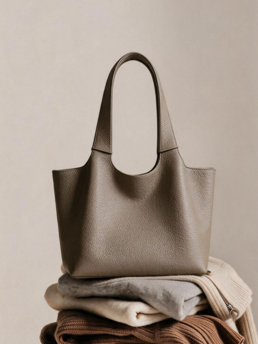 Women's Fashion Large Capacity Commuter High Sense Underarm Top Layer Cowhide Women's Shoulder Bag
