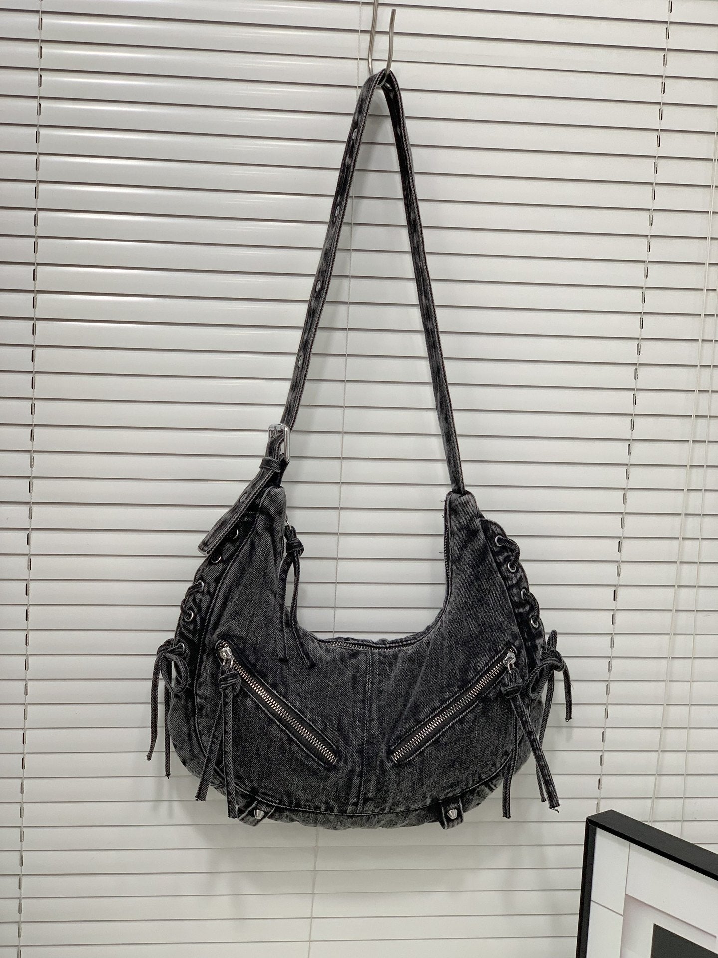 Women's Strap Punk Motorcycle Underarm Hot Fashion Women's Shoulder Bag