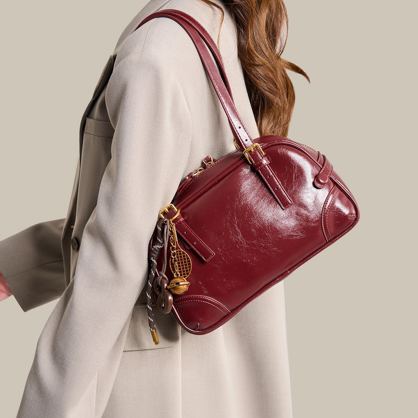 Women's Retro Large Capacity Western Style Portable Bags