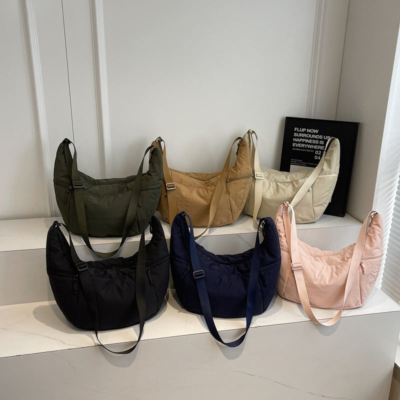 Women's Dumpling Large Capacity Croissant Commuter Nylon Women's Messenger Bag