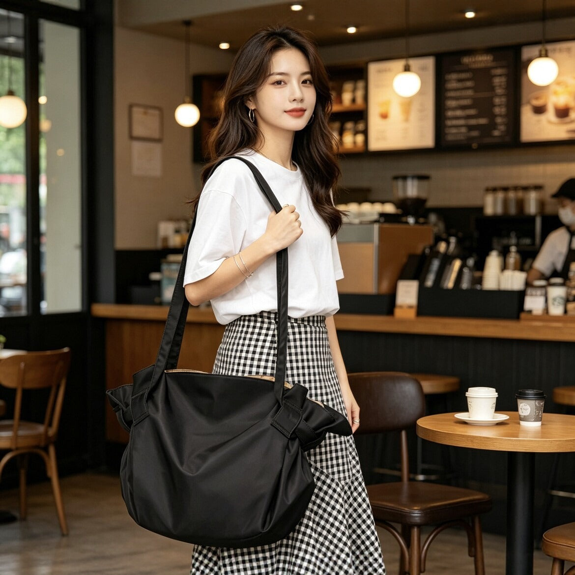 Nylon Large Capacity Lightweight Fitness Fashion Women's Messenger Bag