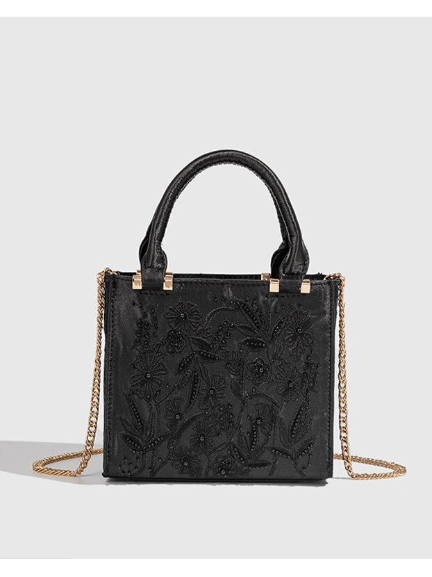 Women's Artificial Decorated Pearls Chain Hand Cheongsam Banquet Silk Satin Women's Handbag