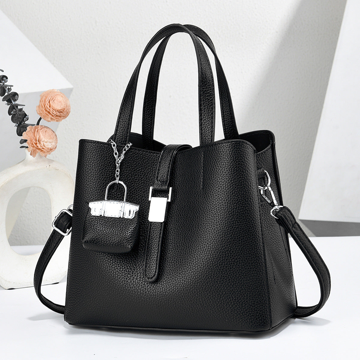 Women's Retro Fashion Portable Design High-grade Women's Shoulder Bag