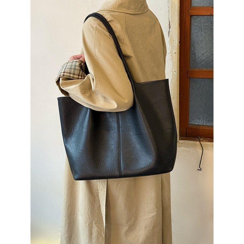 Women's Korean Style High-grade Soft Leather Simple Commute Tote Bag
