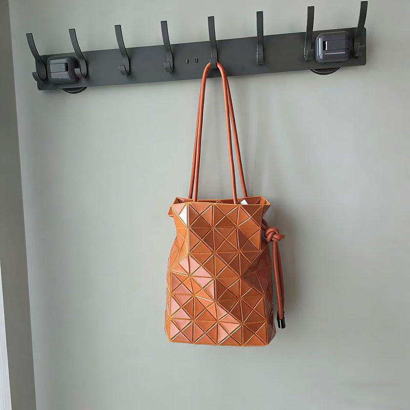 Spring Same Background Color Drawstring One Women's Messenger Bag