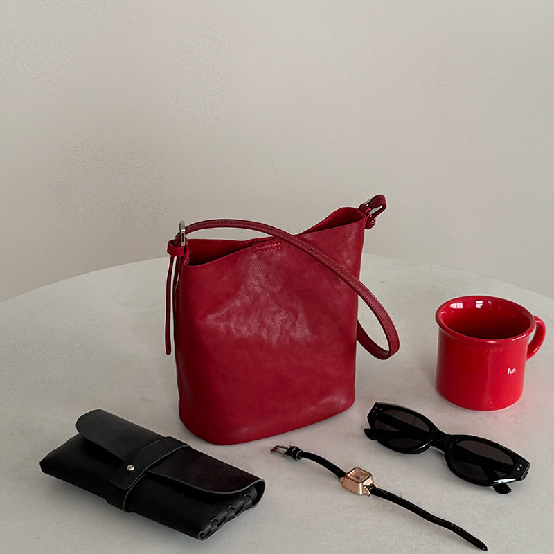 Women's Genuine Leather Minimalist Retro Style First Layer Vegetable Women's Shoulder Bag
