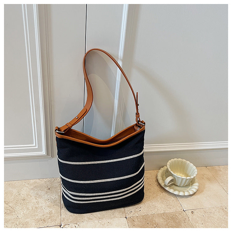 Stripe Trendy Female Lightweight Simple Fashion Women's Shoulder Bag