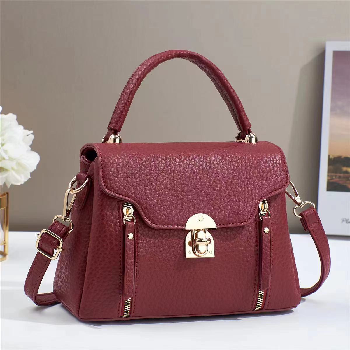 Women's Macaron Fashion Twist Flap Pouch Women's Messenger Bag