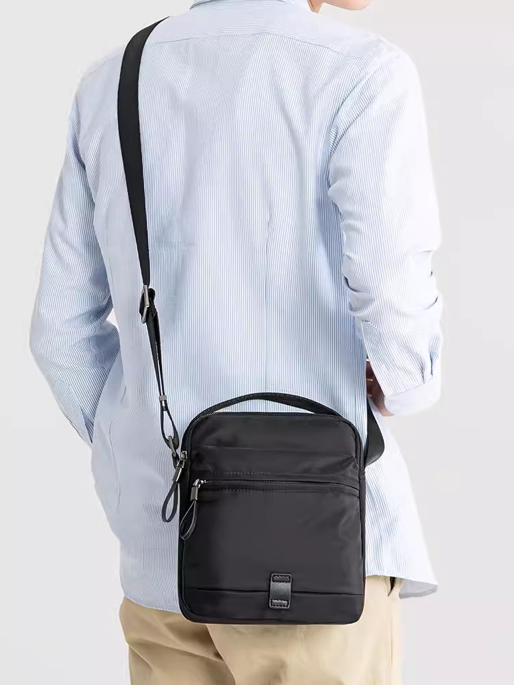 Men's Portable Summer Fashion Nylon Oxford Cloth Men's Shoulder Bag