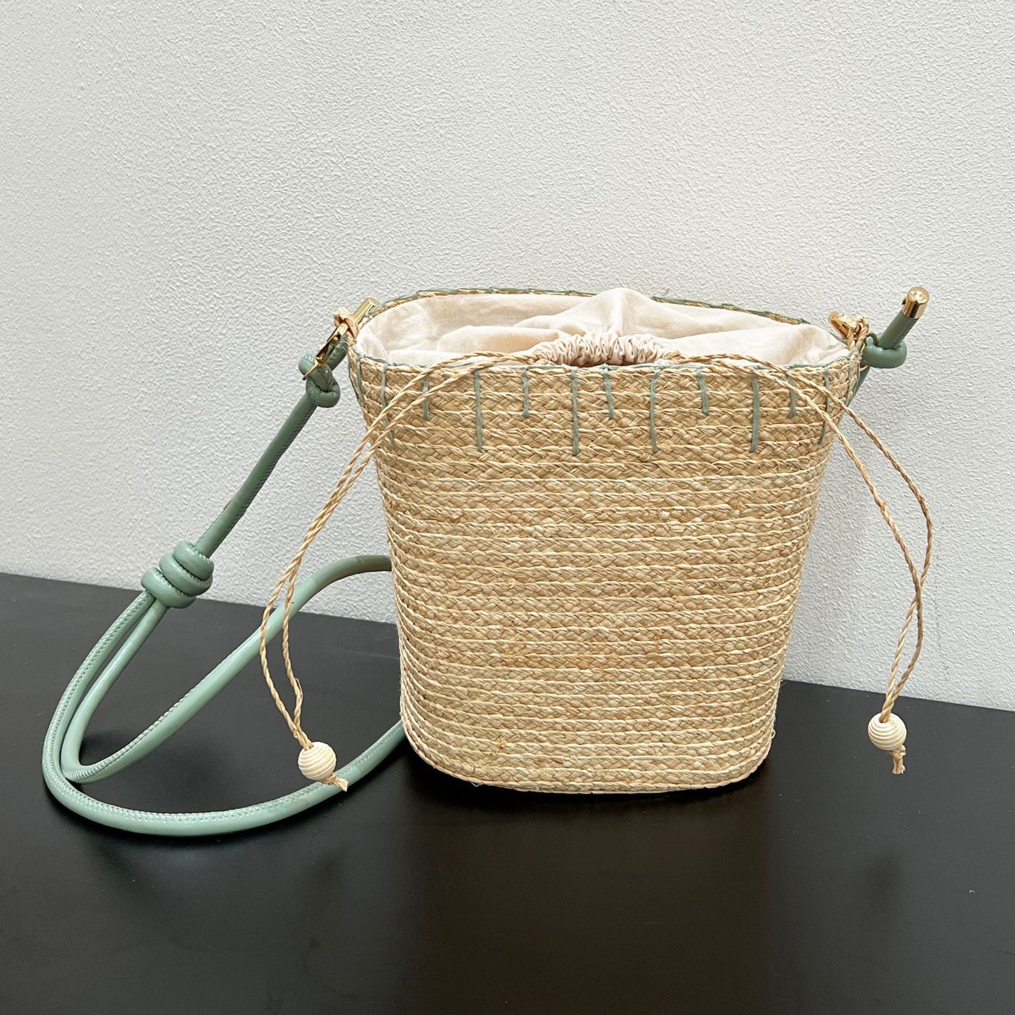 Women's Large Capacity Straw Woven Seaside Beach Vacation Hand Women's Shoulder Bag