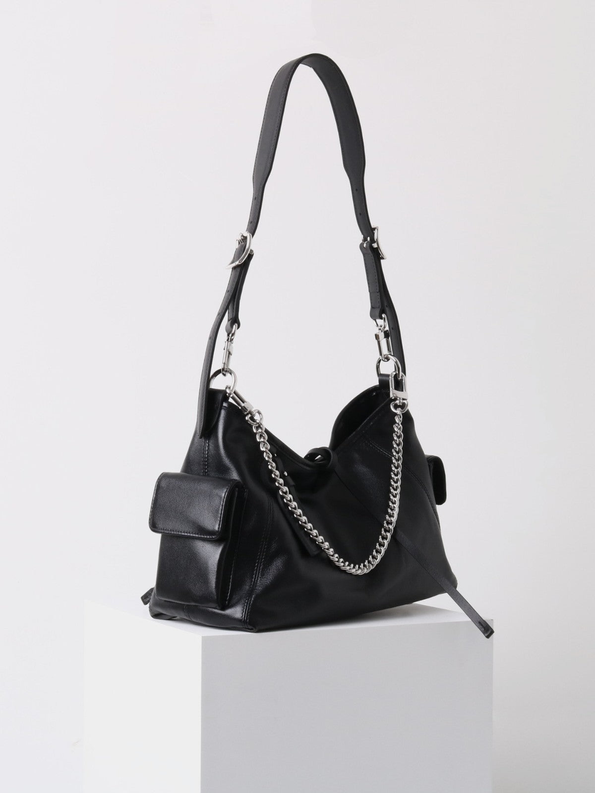 Women's Soft Motorcycle First Layer Cowhide Leather Women's Shoulder Bag
