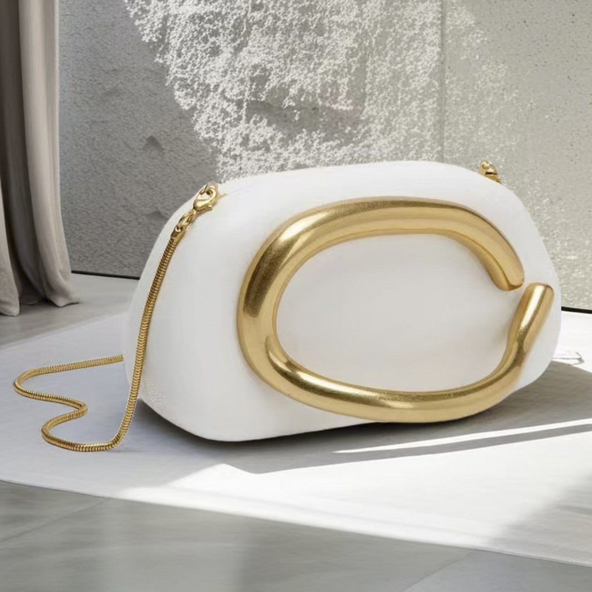 Women's Clutch Guest Personalized Design Retro Metal Box Bags