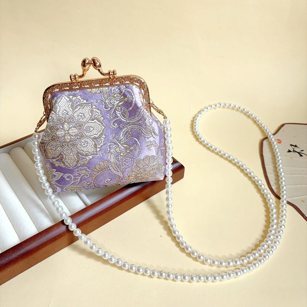Chinese Super Fairy Exquisite Embroidered Mini Sanitary Pads Coin Purses