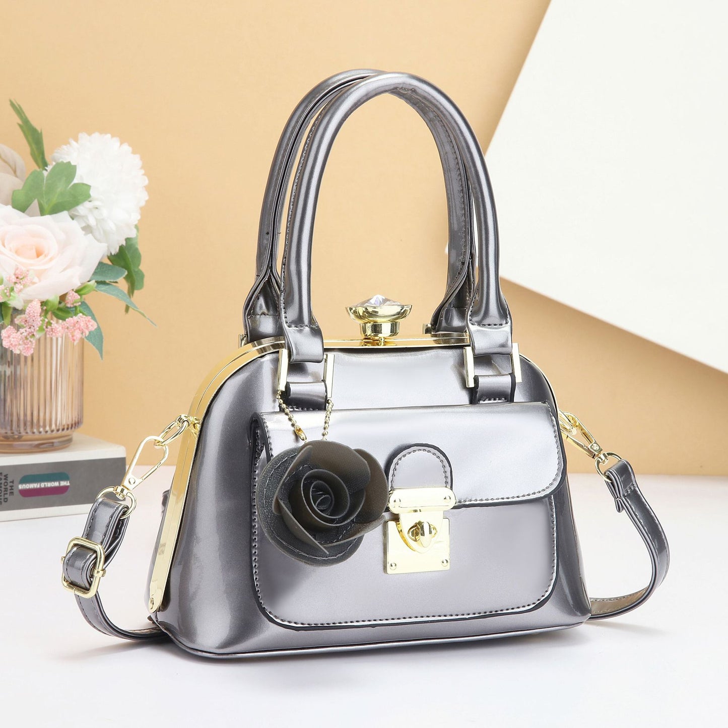 Women's Patent Leather Exquisite Lady Korean Style Women's Handbag