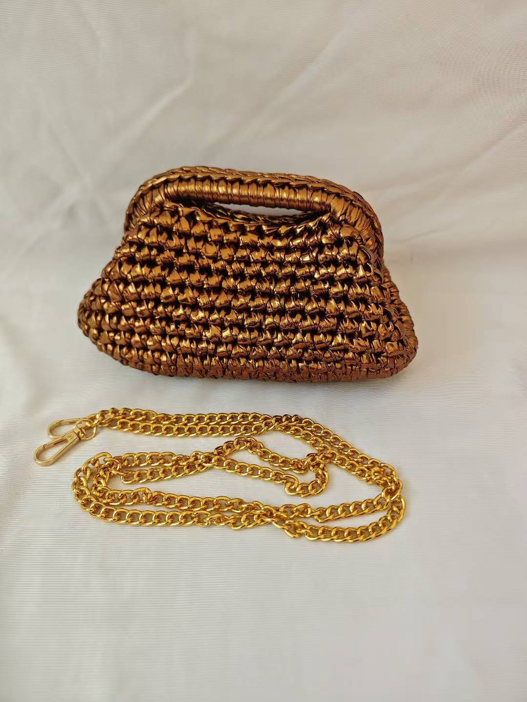Women's Hand-woven Chain Mini Style Metallic Cloth Women's Handbag