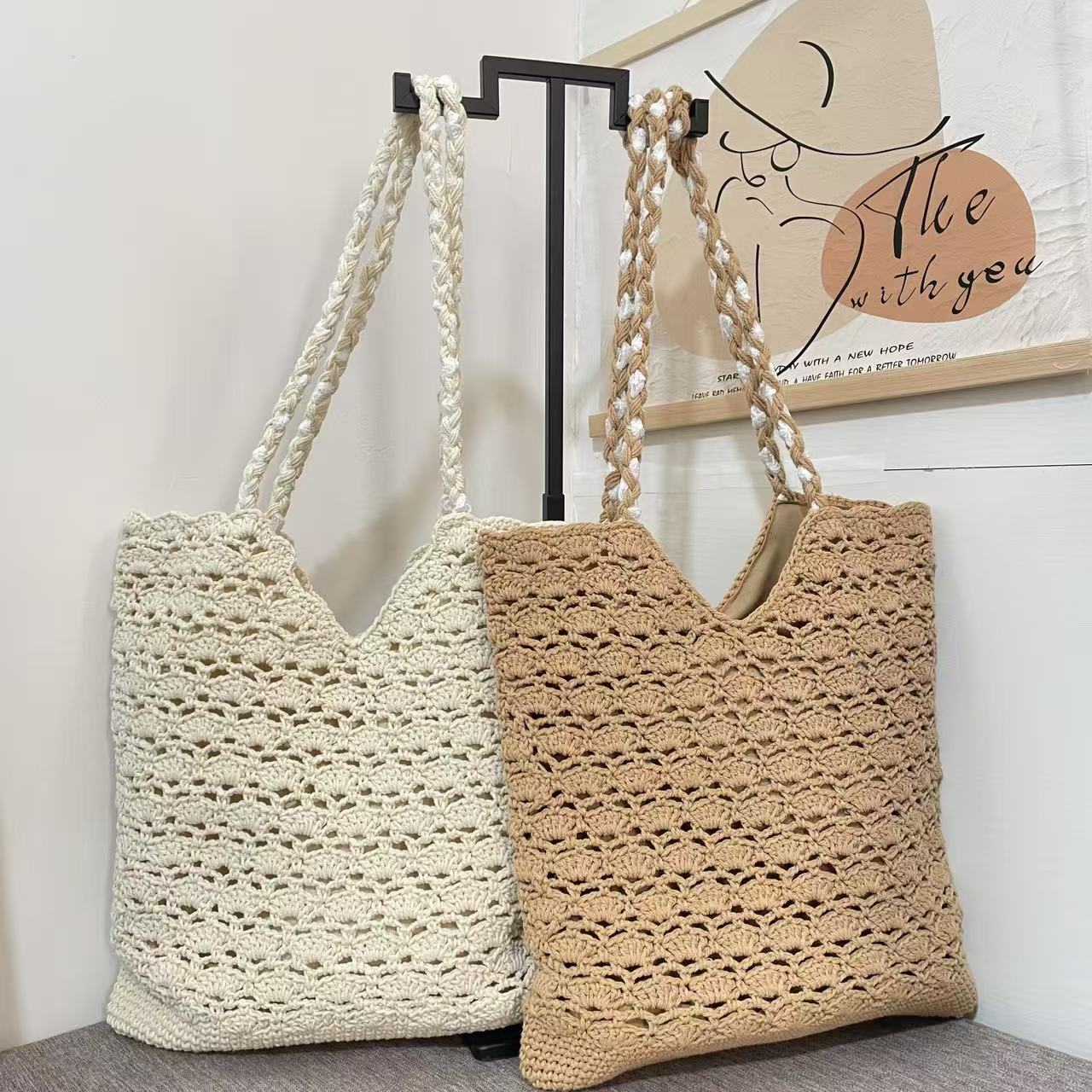 Women's Crocheted Hand-woven Underarm High-grade Niche Lace Women's Shoulder Bag