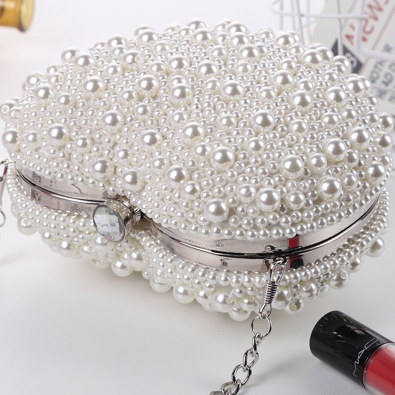 Women's Pearl Style Heart-shaped Fashion Clutch Single Dinner Bag