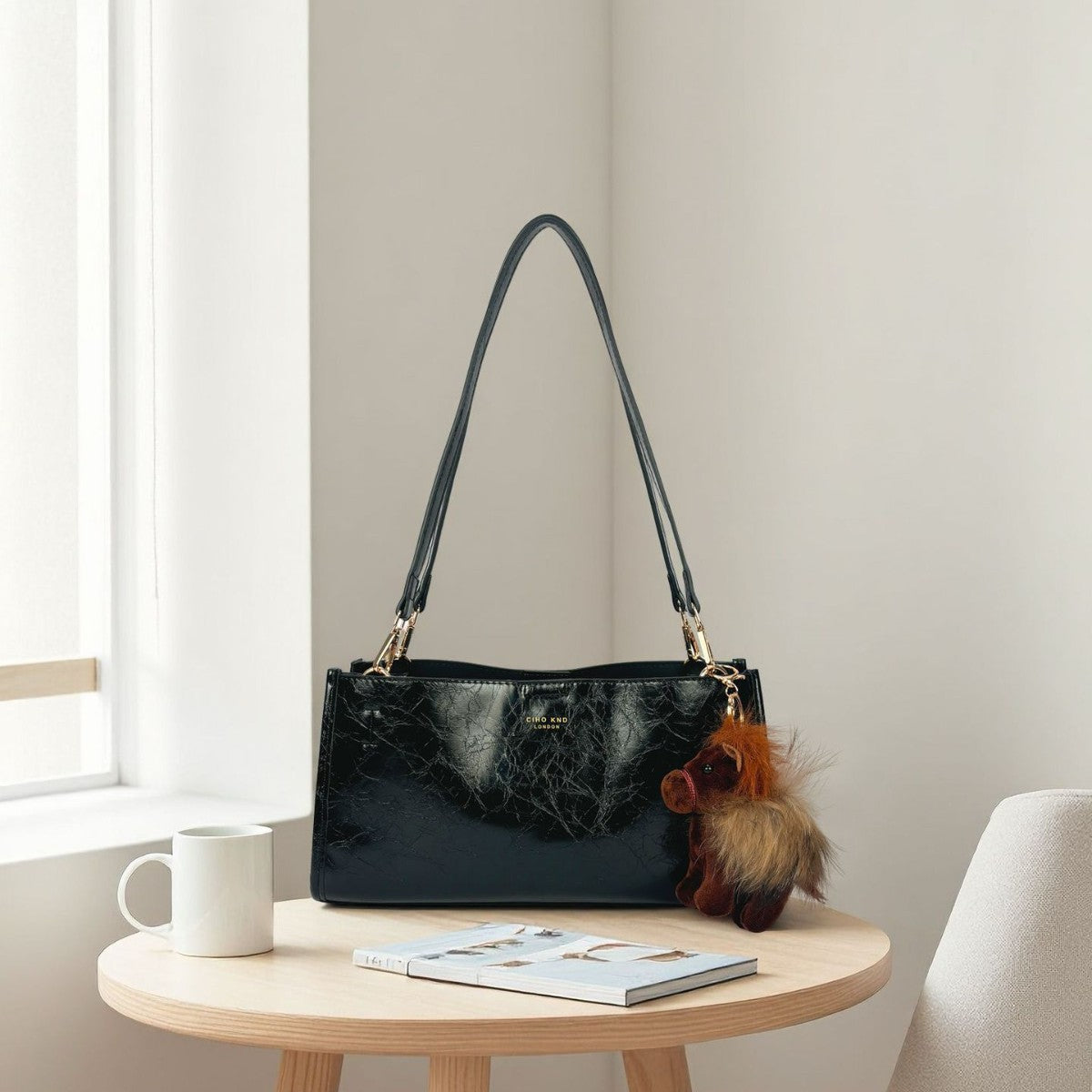 Women's Hand Warmer Cocoa Black For Texture Shoulder Bags