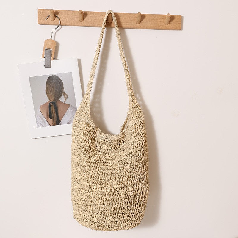 Fashion One Straw Lazy Hollow Woven Seaside Vacation Women's Shoulder Bag