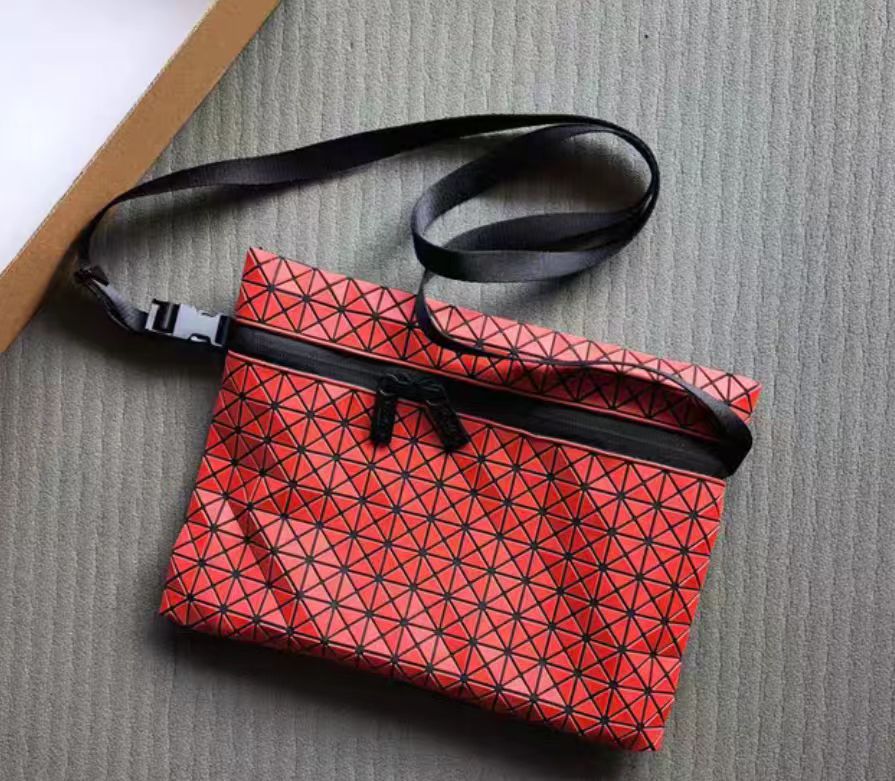 Women's Geometric Diamond Fashion Silicone Portable Plaid Women's Messenger Bag